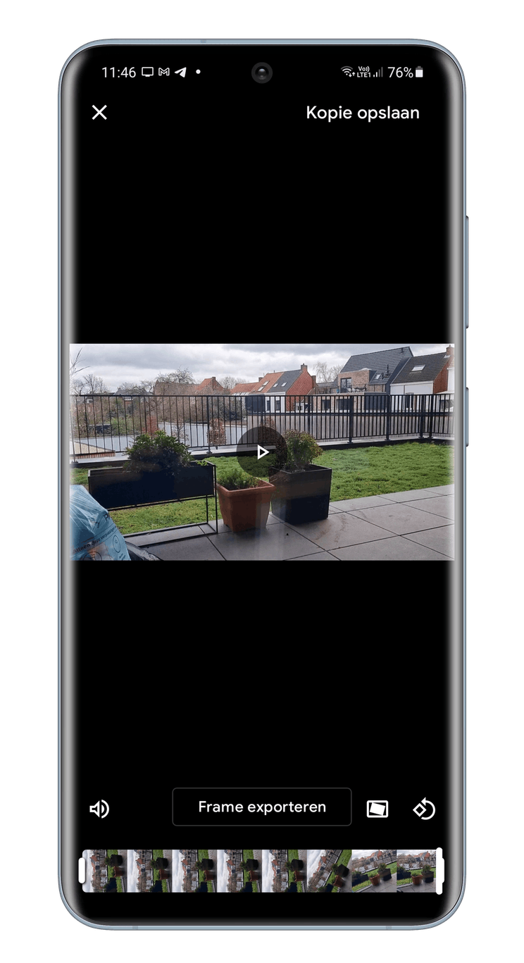 This way you can rotate photos and videos on your phone