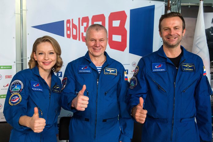 Peresild and Shipenko with cosmonaut Oleg Novitsky at a press conference yesterday.  Nowitzki has been on the International Space Station since April 9 and returned with the two as a professional astronaut.