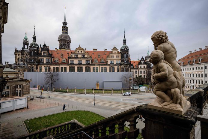 Conscious History Museum in Dresden where thieves can move.