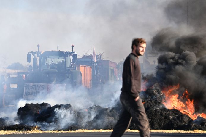 French farmers block the A9 motorway in Saint-Jean-de-Vides, near Montpellier.