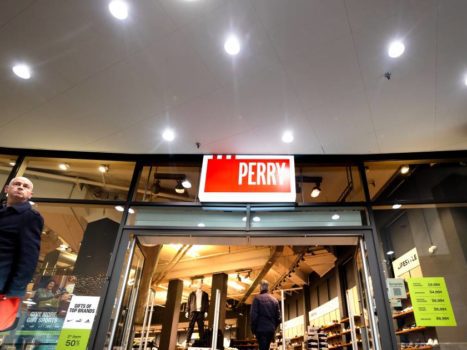 Part of the bankrupt Perry Sport company taken over by the British group, a number of sports stores are making a fresh start |  Economy